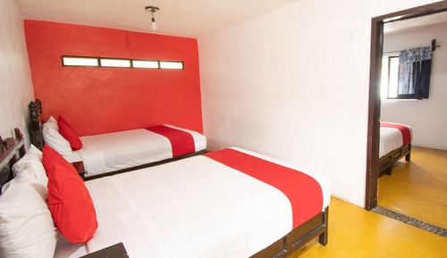 Standard Room, Multiple Beds
