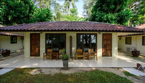 Seaview 2nd row Bungalow