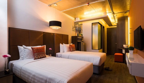 Standard Twin Room