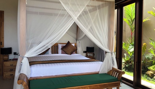 Deluxe Villa