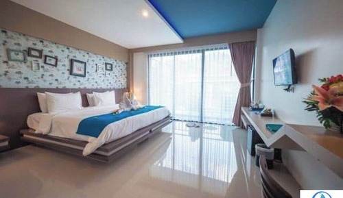 Superior Double or Twin Room, Pool View