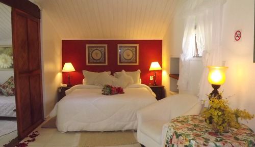 Chalet (Familia Hidromassagem Vista Jardim)
