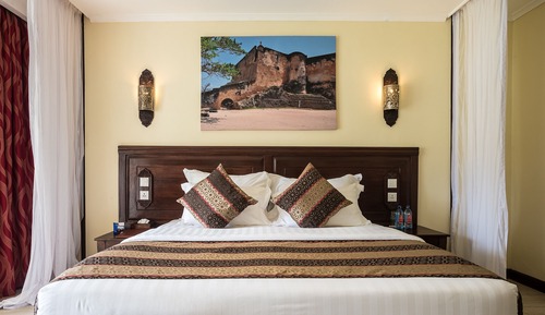Standard Room, Pool View