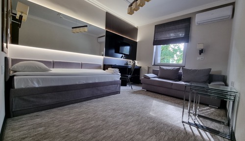 Classic Single Room