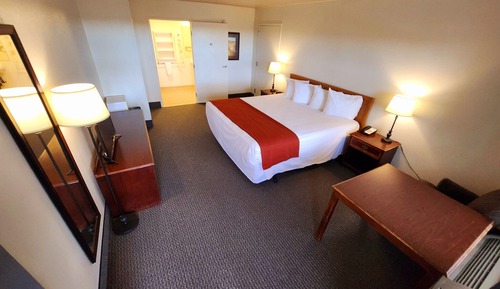 Room, 1 King Bed, Non Smoking