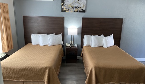 Standard Room, 2 Double Beds, Non Smoking