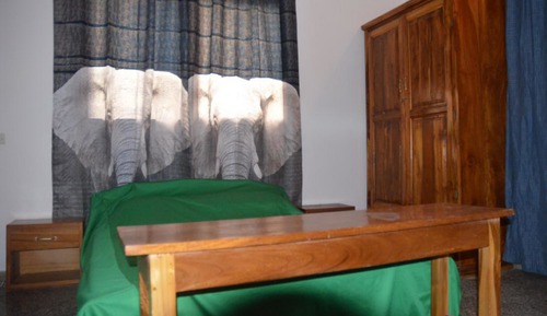Room (Ivoirienne)