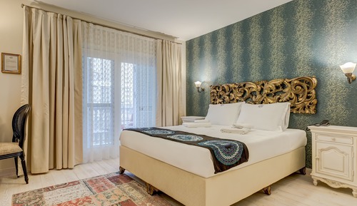 Deluxe Room With French Balcony