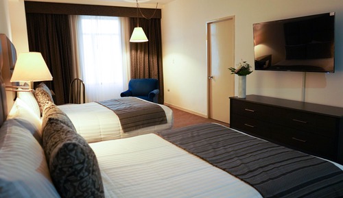 Premier Double Room, 2 Double Beds