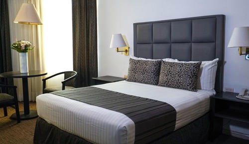 Premier Room, 1 Queen Bed