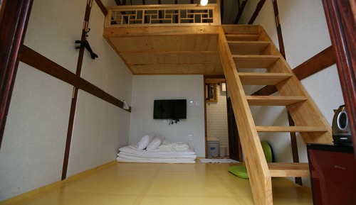 Family Duplex, Non Smoking, Private Bathroom