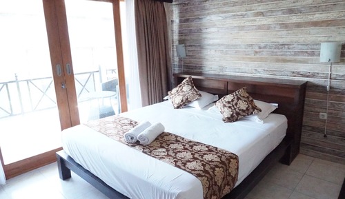 Standard Double Room, 1 King Bed, Garden View
