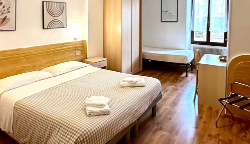 Basic Triple Room