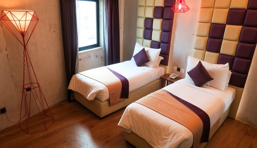 Standard Twin Room