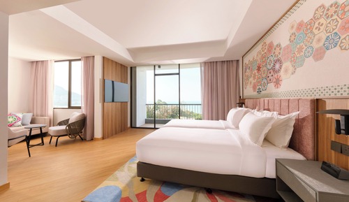 Junior Suite, 2 Twin Beds (Social)