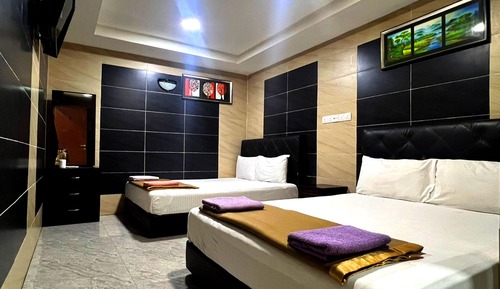 Superior Triple Room