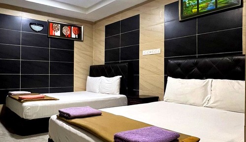 Deluxe Quadruple Room