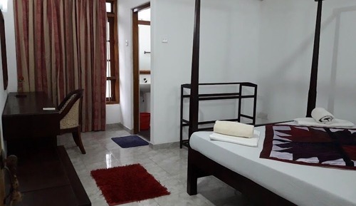 Standard Room, Garden View (With Fan)