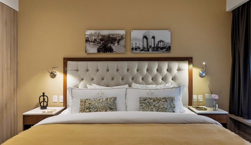 Standard Studio, 1 Queen Bed
