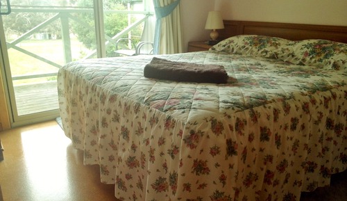 Grevillea cottage 