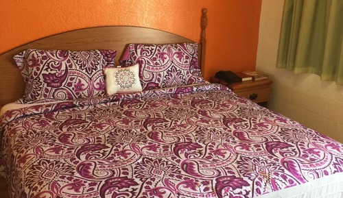 Standard Room, 1 King Bed, Non Smoking