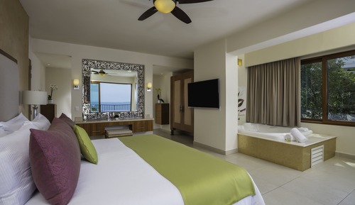 Grand Almar Jacuzzi and Terrace Full Ocean View