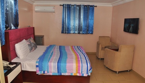 Luxury Room, City View