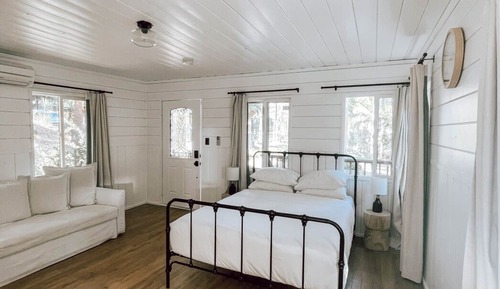 Bluebird Cottage