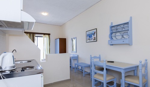 Studio, Sea View