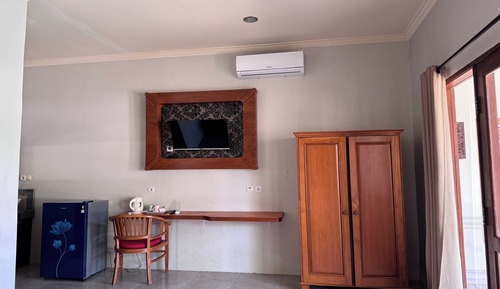 Deluxe Room, Pool View