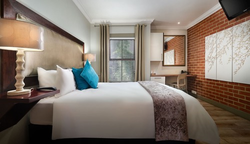 Double Room (Self-Catering)