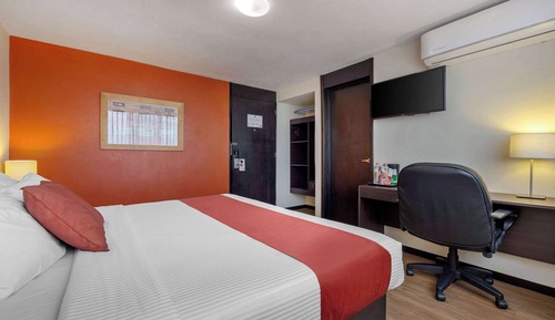 Room, 1 Queen Bed, Accessible, Non Smoking