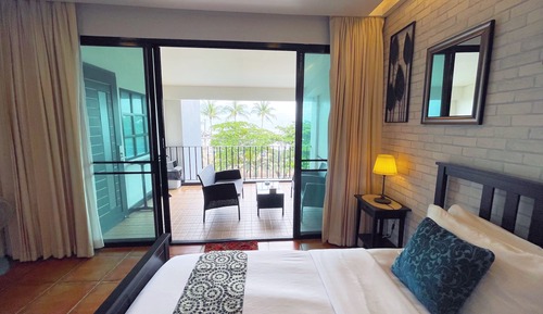 2 Bedroom Seaview Suite