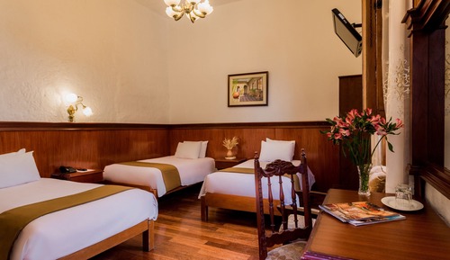 Triple Room