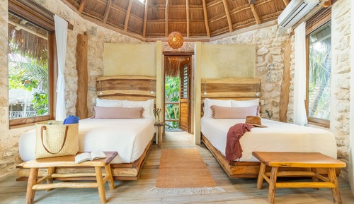 Room, 2 Double Beds, Partial Ocean View