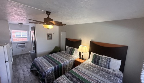 Room, 2 Double Beds, Kitchenette