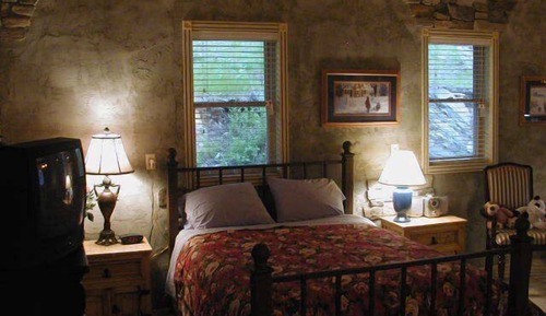 Comfort Cabin, 1 Bedroom (Poncho's Hideout)