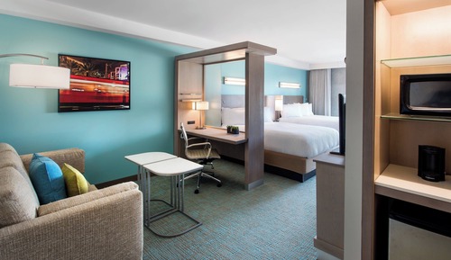 Studio Suite, Multiple Beds (Mobility/Hearing Access, Roll-In Shwr)