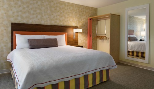 Suite, 1 King Bed