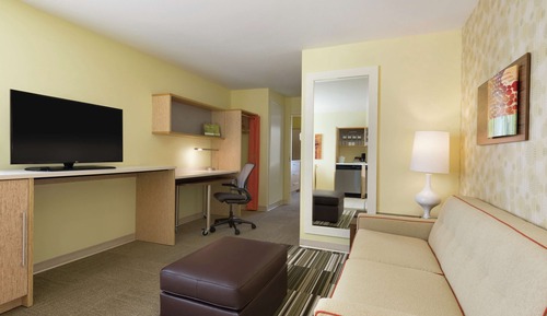 Studio, 1 King Bed, Accessible, Bathtub