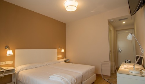 Basic Double Room
