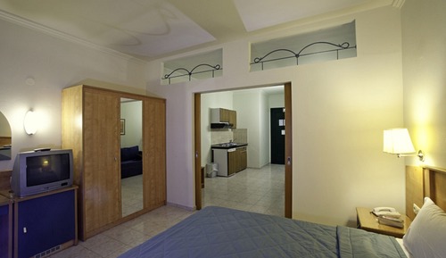Apartment, 1 Bedroom (Upper)