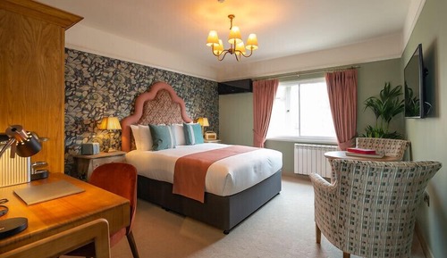 Standard Double Room, Ensuite