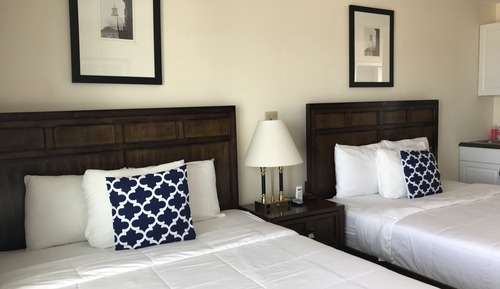 Ocean Front-Gold-Side View-UL-2 Double Beds