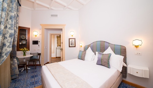 Classic Double Room