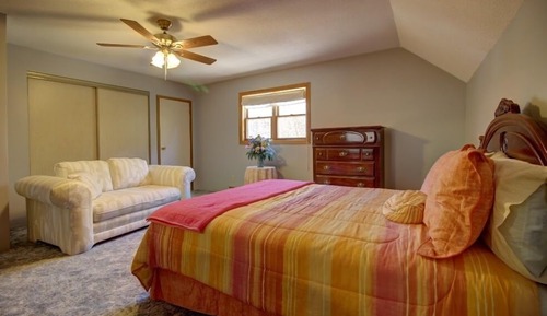 Standard Room, 1 Queen Bed
