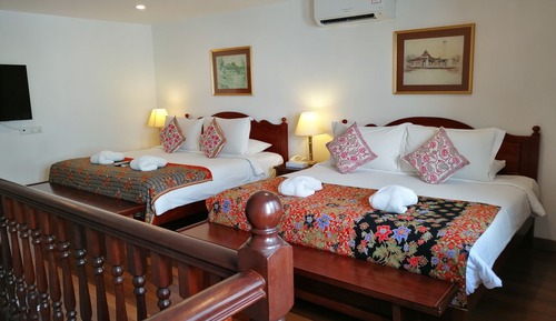 Grand Deluxe Room