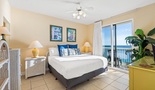 Condo, 2 Bedrooms, Sea View (2105)