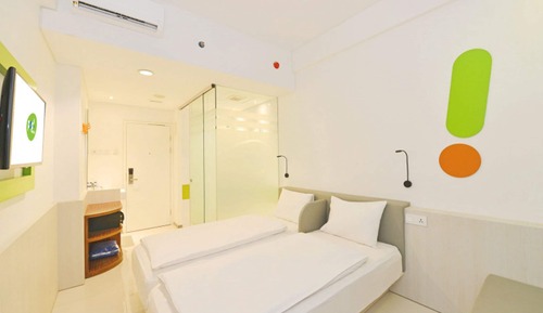 Room (Pop!)