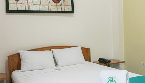 Single Room, Garden View